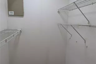 445 SW 11th St, Miami, FL 33130 - Photo 24