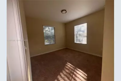 330 Carina Cir, Sanford, FL 32773 - Photo 12