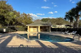 330 Carina Cir, Sanford, FL 32773 - Photo 16