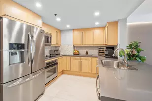 226 Ocean Dr, Miami Beach, FL 33139 - Photo 14