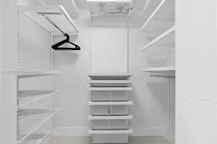 226 Ocean Dr, Miami Beach, FL 33139 - Photo 26