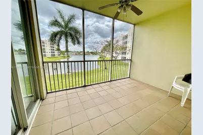 10710 NW 66th St #212, Doral, FL 33178 - Photo 8