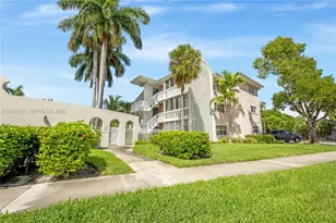 141 NE 10th Ave, Hallandale Beach, FL 33009 - Photo 6