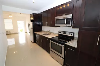 540 74th St #10, Miami Beach, FL 33141 - Photo 1