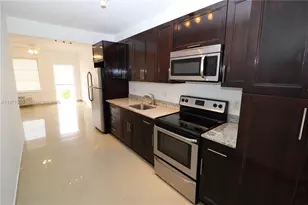 540 74th St, Miami Beach, FL 33141 - Photo 1