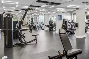 7501 E Treasure Dr, North Bay Village, FL 33141 - Photo 24