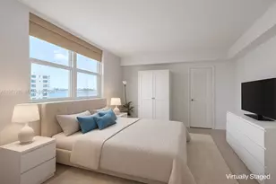 7501 E Treasure Dr, North Bay Village, FL 33141 - Photo 8