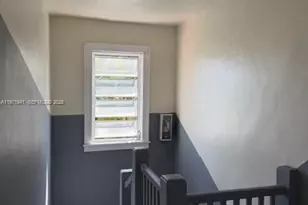 2368 NW 3rd St, Miami, FL 33125 - Photo 18