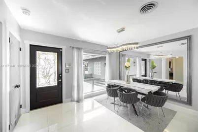 2121 NE 62nd St, Fort Lauderdale, FL 33308 - Photo 6