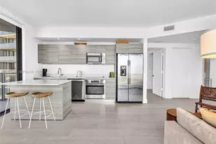 121 NE 34th St, Miami, FL 33137 - Photo 30