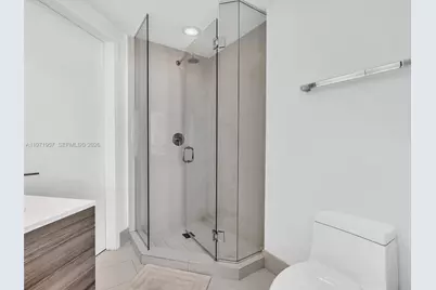 121 NE 34th St #2016, Miami, FL 33137 - Photo 40