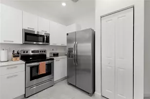 12906 NW 22nd Pl, Miami, FL 33167 - Photo 10
