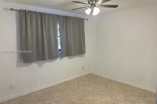 208 SW 2nd Ave, Hallandale Beach, FL 33009 - Photo 10