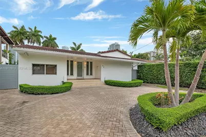 35 SW 20th Rd, Miami, FL 33129 - Photo 1