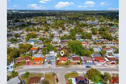 9201 NW 33rd Ave Rd, Miami, FL 33147 - Photo 44