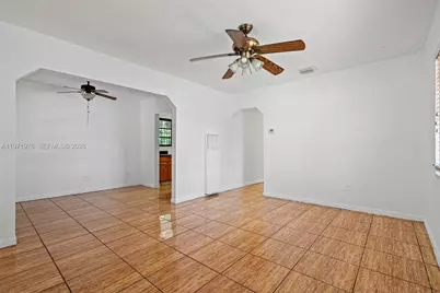 9201 NW 33rd Ave Rd, Miami, FL 33147 - Photo 2
