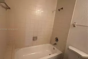 1529 SE 24th Ct, Homestead, FL 33035 - Photo 16