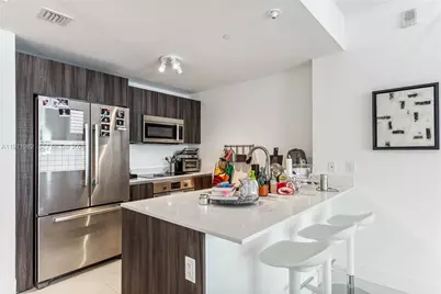 488 NE 18 #1805, Miami, FL 33132 - Photo 4