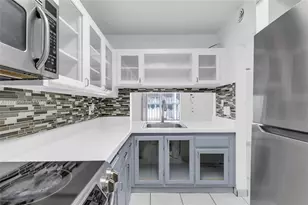 15348 SW 72nd St, Miami, FL 33193 - Photo 1