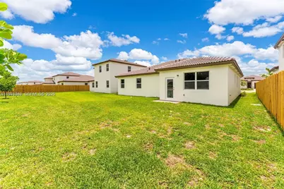 2960 SE 23rd Ave #2960, Homestead, FL 33035 - Photo 6