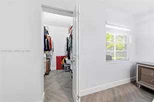 1551 SW 135th Terrace, Pembroke Pines, FL 33027 - Photo 16