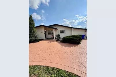7910 NW 12th St, Pembroke Pines, FL 33024 - Photo 20
