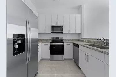 18917 SW 316th Ter, Homestead, FL 33030 - Photo 8