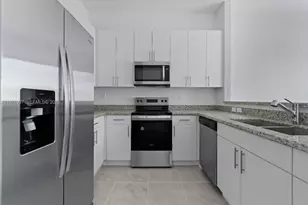 18917 SW 316th Ter, Homestead, FL 33030 - Photo 8