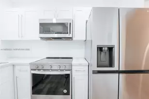 2041 NW 81st Ave, Pembroke Pines, FL 33024 - Photo 1