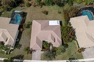 6918 SE Sleepy Hollow Ln, Stuart, FL 34997 - Photo 4