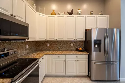 6918 SE Sleepy Hollow Ln, Stuart, FL 34997 - Photo 22