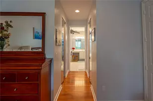 6918 SE Sleepy Hollow Ln, Stuart, FL 34997 - Photo 10