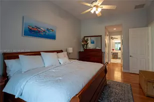 6918 SE Sleepy Hollow Ln, Stuart, FL 34997 - Photo 8