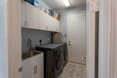 6918 SE Sleepy Hollow Ln, Stuart, FL 34997 - Photo 32