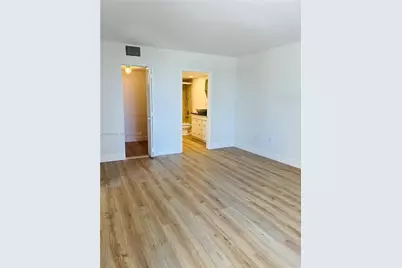 2333 Brickell Ave #308, Miami, FL 33129 - Photo 18