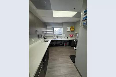 7100 W 20th Ave, Hialeah, FL 33016 - Photo 10