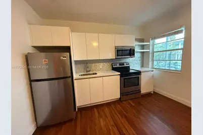 1925 Washington Ave #6, Miami Beach, FL 33139 - Photo 1