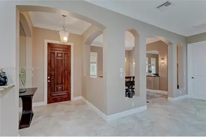 345 Chambord Ter #345, Palm Beach Gardens, FL 33410 - Photo 4