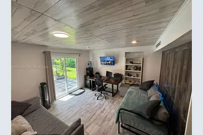 1430 NE 149th St #A, Miami, FL 33161 - Photo 16