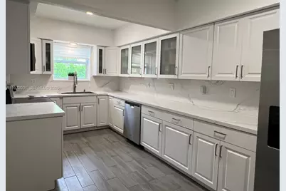 1430 NE 149th St #A, Miami, FL 33161 - Photo 10