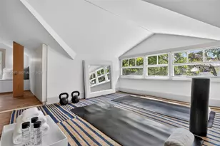 85 NE 46th St, Miami, FL 33137 - Photo 30