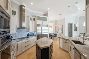 2458 Provence Ct, Weston, FL 33327 - Photo 32