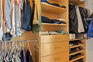 8819 Hawthorne Ave, Surfside, FL 33154 - Photo 16