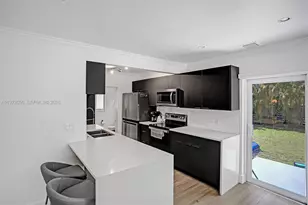 3320 NE 13th Ave, Oakland Park, FL 33334 - Photo 4