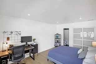 3320 NE 13th Ave, Oakland Park, FL 33334 - Photo 22