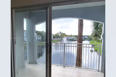 150 NW 96th Ave #9210, Pembroke Pines, FL 33024 - Photo 8