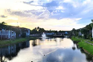 150 NW 96th Ave, Pembroke Pines, FL 33024 - Photo 10