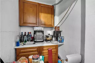 1064 NW 103rd St, Miami, FL 33150 - Photo 28