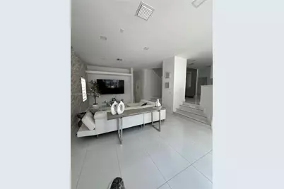 1607 SW 157th Ave, Pembroke Pines, FL 33027 - Photo 8