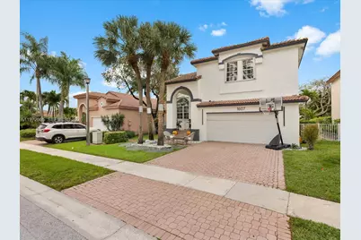 1607 SW 157th Ave, Pembroke Pines, FL 33027 - Photo 4